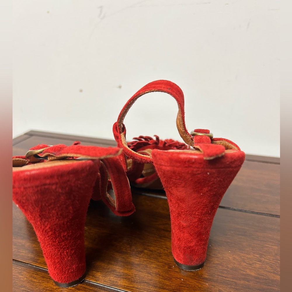 CHIE MIHARA MADE IN SPAIN RED POM POM HEELS SUEDE LEATHER STRAPS SANDALS 38 - Picture 7 of 9